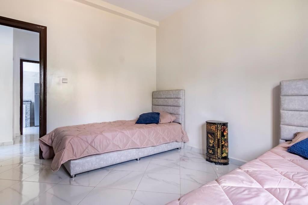 Appartement Chaleureux Et Calme, Parking, Jardin Agadir Esterno foto
